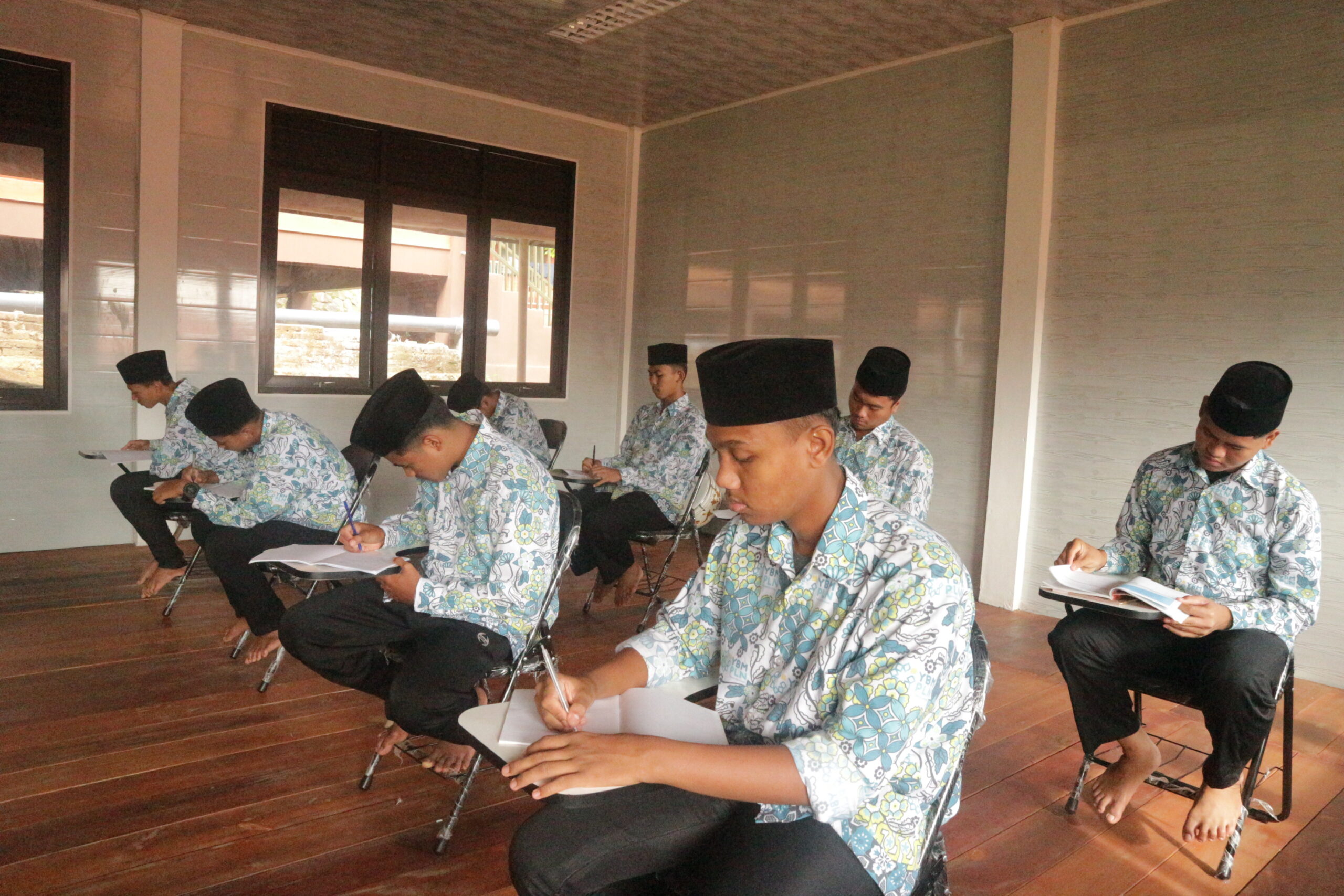 Lagi Belajar